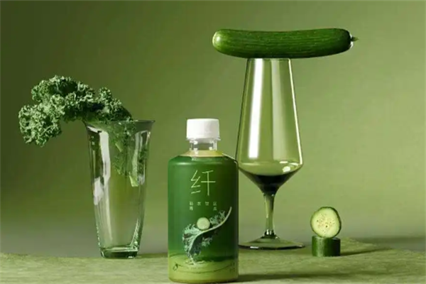 首款瓶装超级植物茶山姆卖爆 喜茶以差异化产品带来瓶装爆款